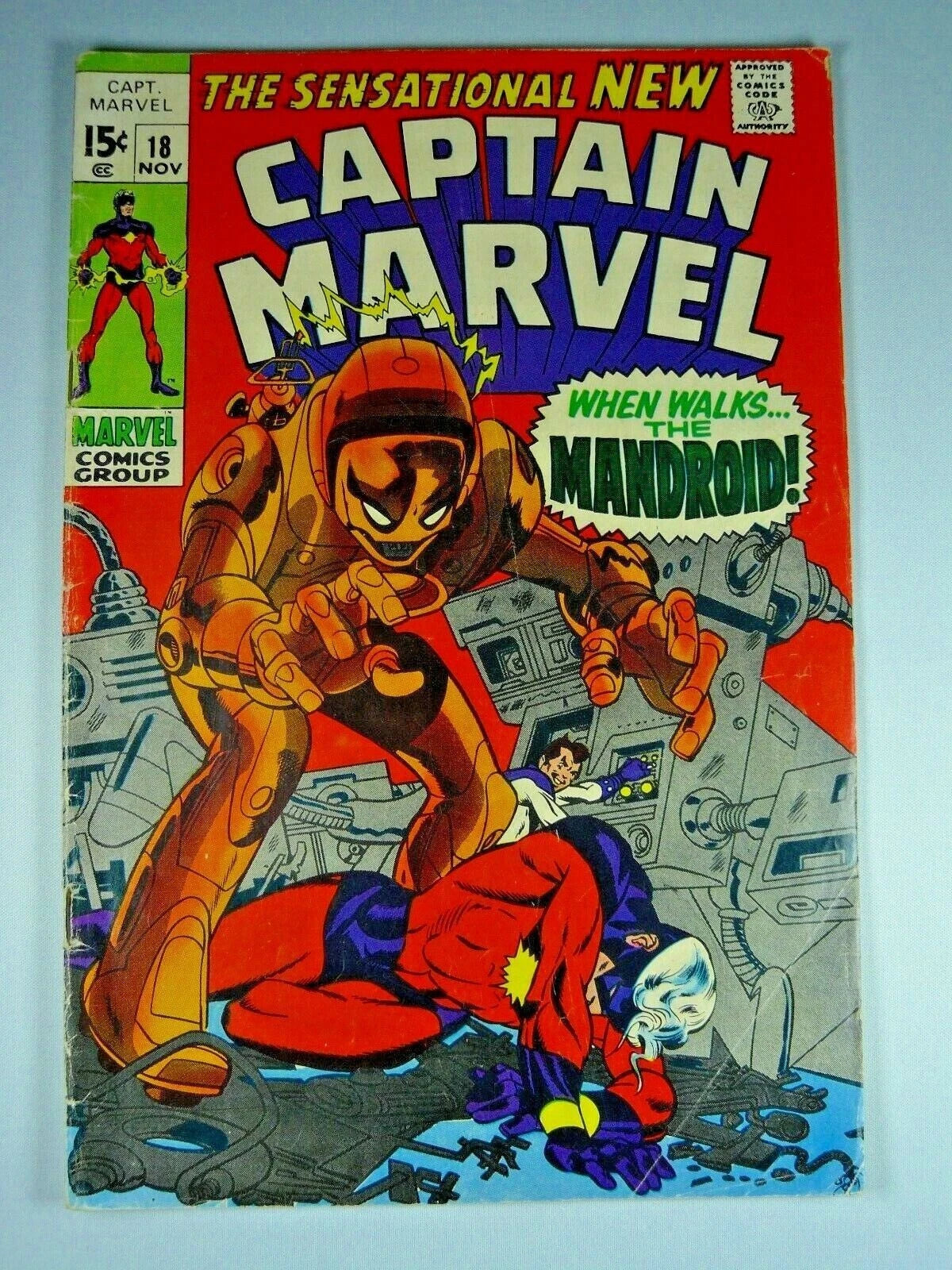 Captain Marvel #18 - Carol Danvers gets powers 1st Mandroid - VG/FN - Marvel B